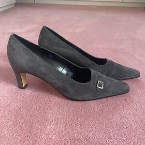 Vaneli Lofty Grey Suede heels, women’s size 8 M, in box